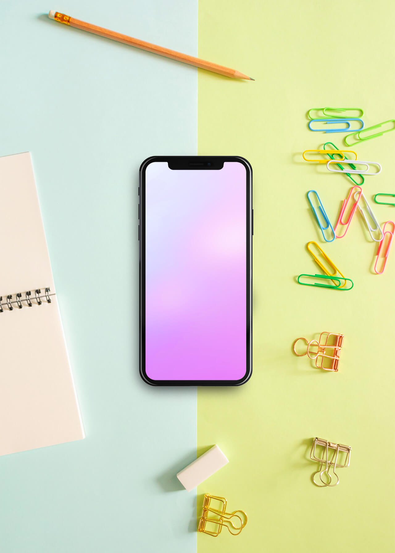 27-creative-iphone-xs-app-mockup-screenshot-maker