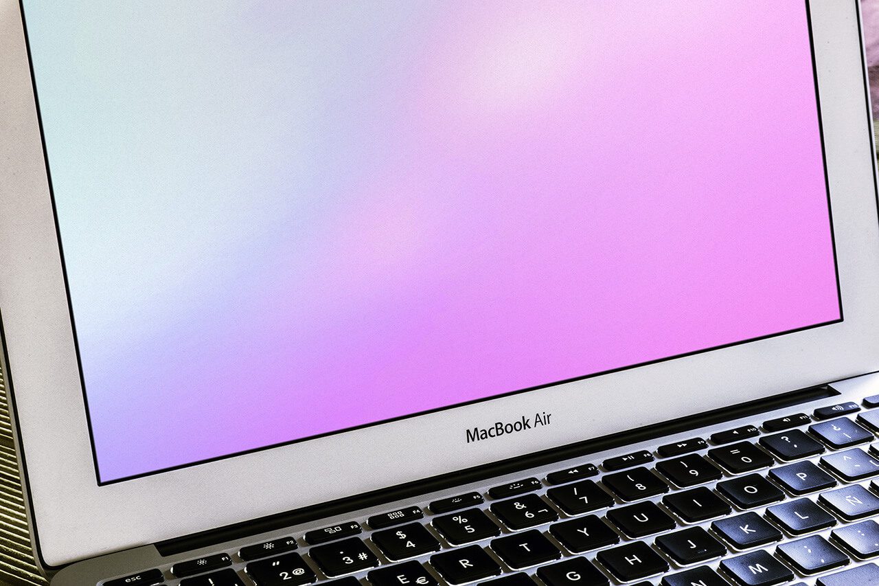 31_closeup_macbook_air_mockup-template